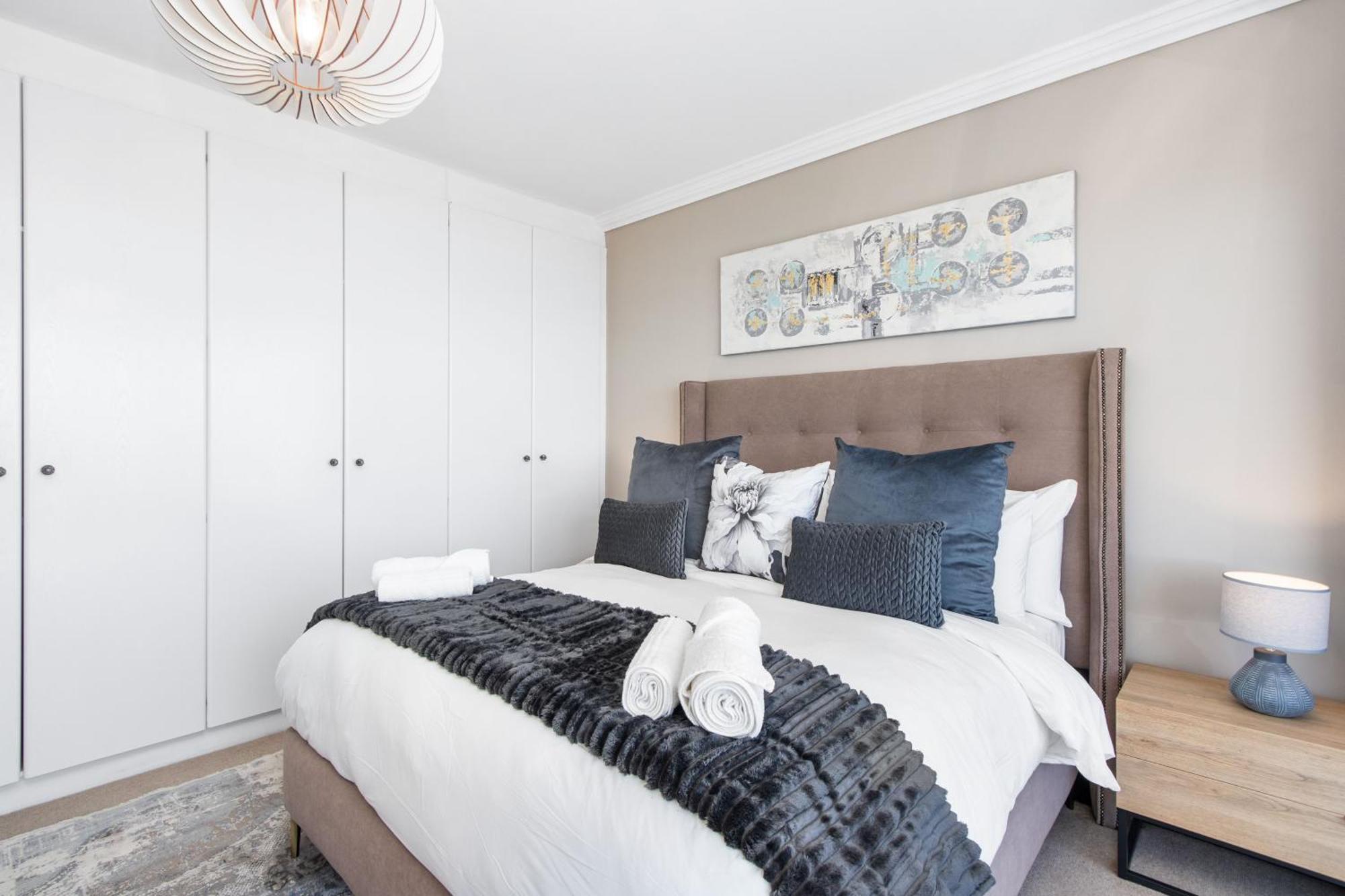 9 On The Waves Apartment *